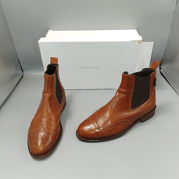 Size UK 3.5 EU 36.5 Russell & Bromley 'Cadogan' Brown Tan Brogue Chelsea Boots - Picture 2 of 9